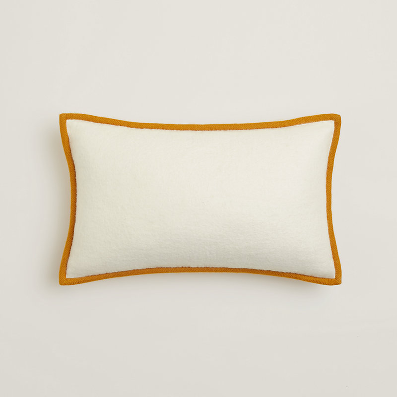 Atmos neck support pillow | Hermès USA